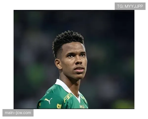 英超对决：切尔西客战狼队，吉滕斯、埃斯特旺出任首发，小将乔治备受关注